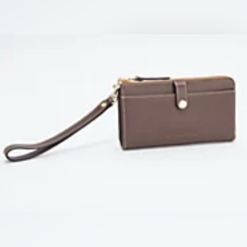 Dooney& Bourke Smooth Leather Phone Zip-Around Wallet in the color Brown!